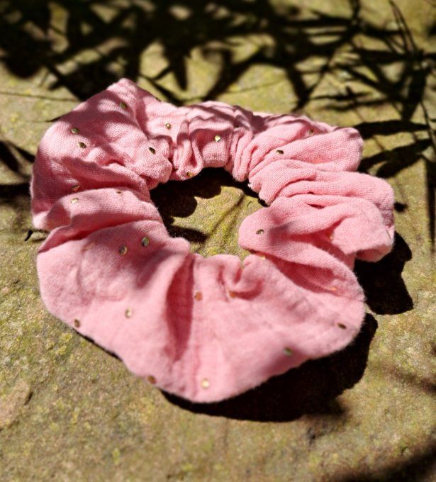 Chouchou Rose à pois dorés 