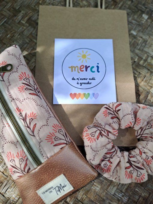 Coffret cadeau Maîtresse - Trousse de Cahier & Chouchou - Mia
