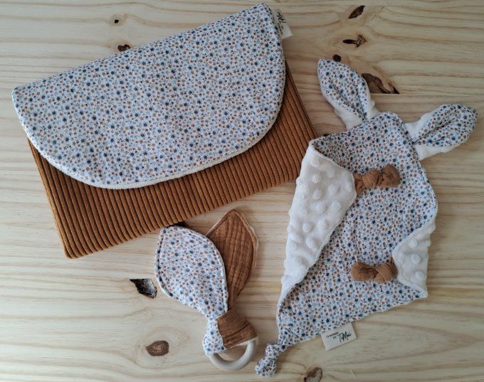 Coffret Cadeau de naissance - Bébé en sortie (Modèle au choix)