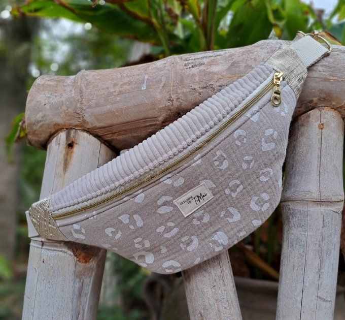 Sac banane beige made in France - Le monde de TiMaï
