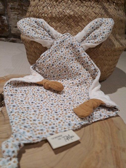 Doudou Lapinou - Bout de chou