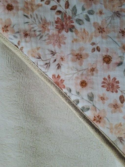 Cape de bain - Jolie fleur (Taille au choix)